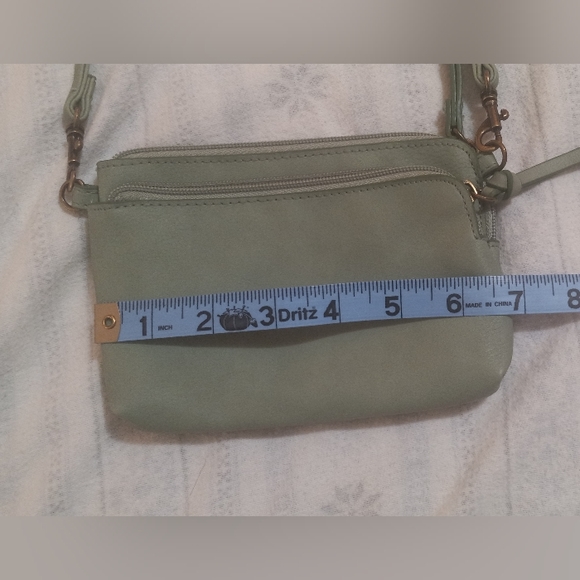 Arizona Jean Co Green purse cute little 7" across EUC - Picture 2 of 7